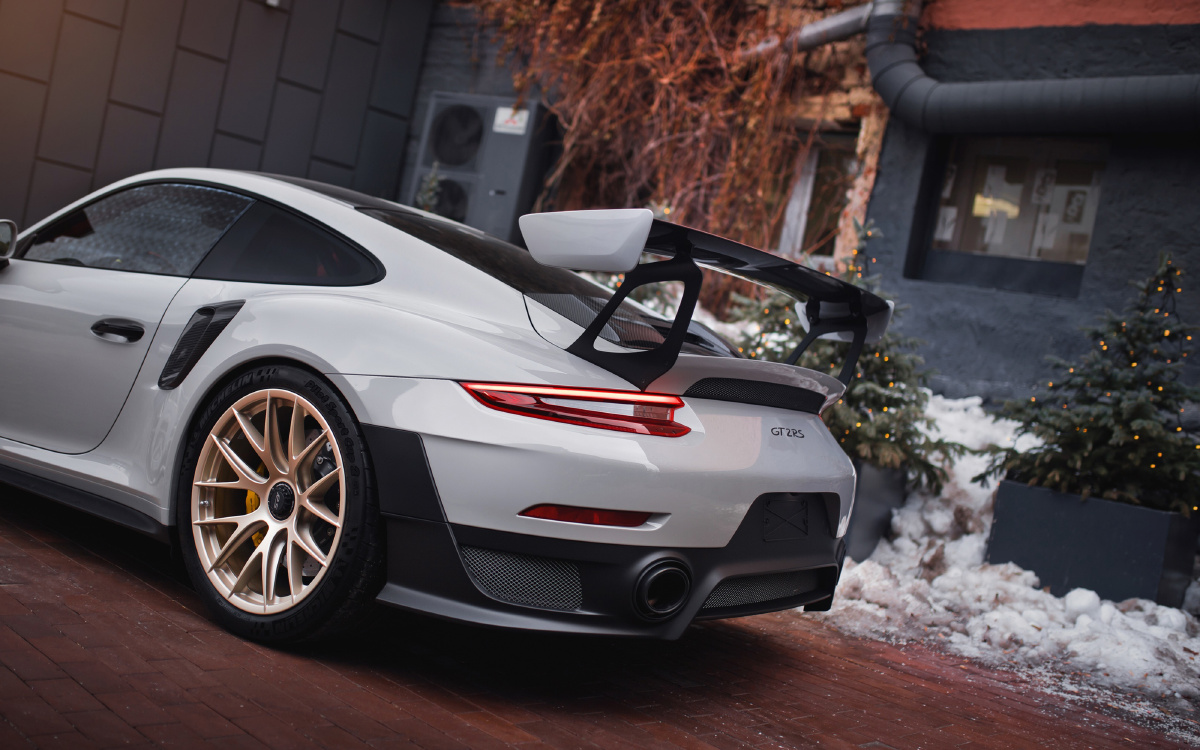 porsche 718 cayman t porsche 911 gt2 rs porsche 911 gt3 - 先来一