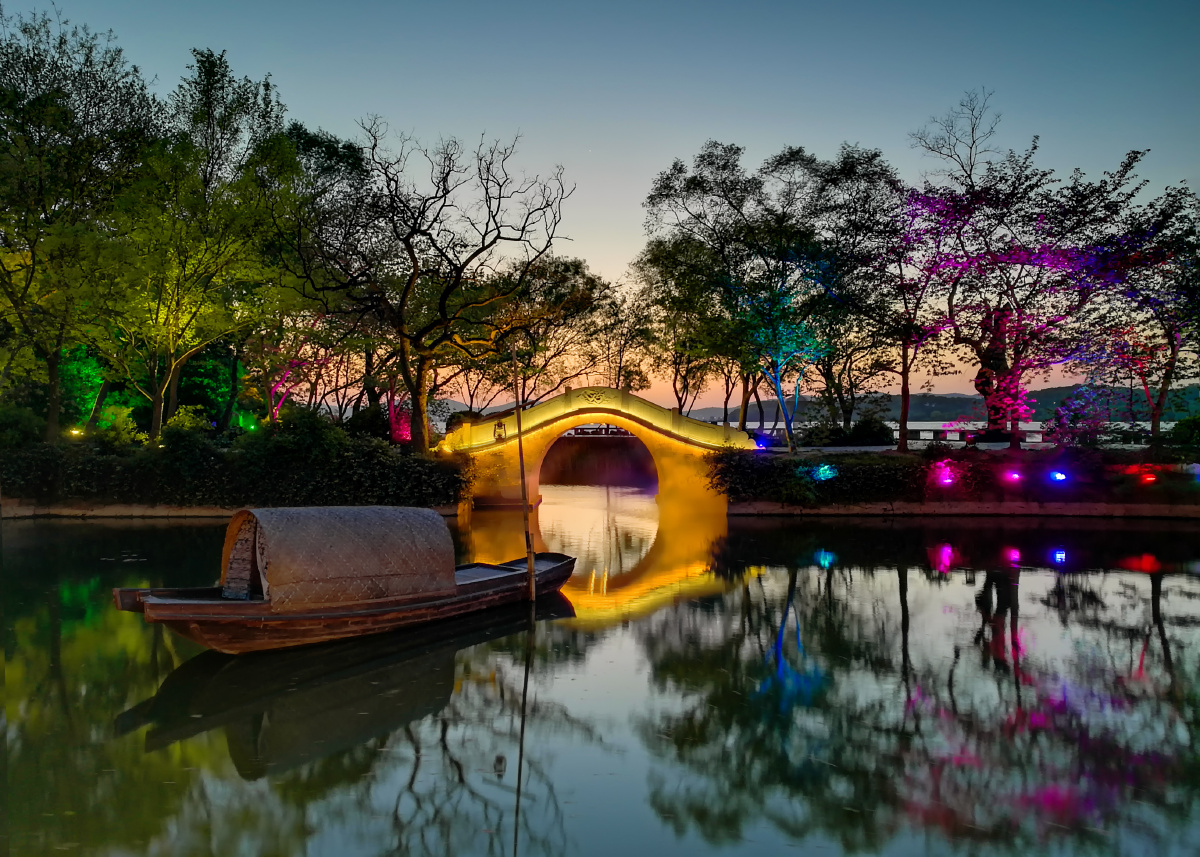 美轮美奂的鼋头渚夜景