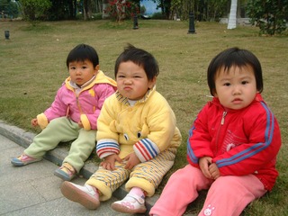 200649