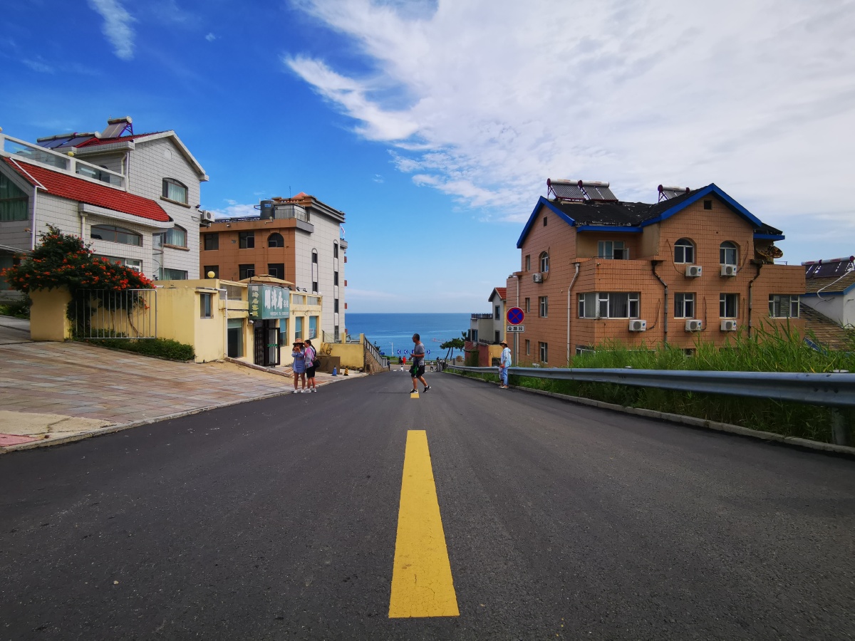 威海网红打卡地——火炬八街