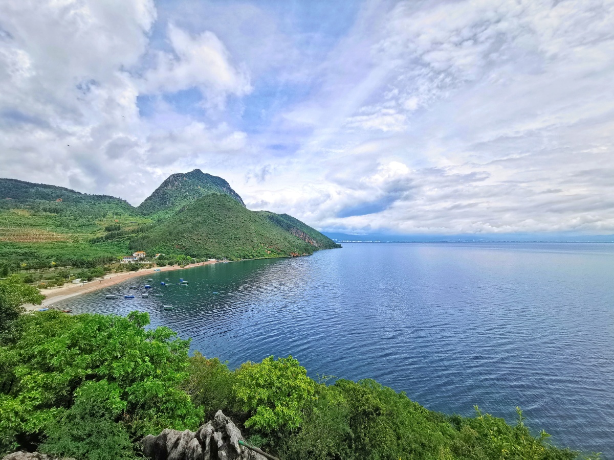 昆明抚仙湖禄充景区一