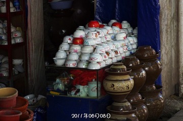 阳光下的老街之陶器