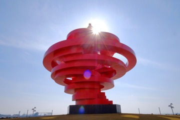 001
