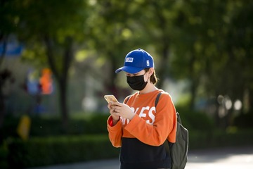 966342