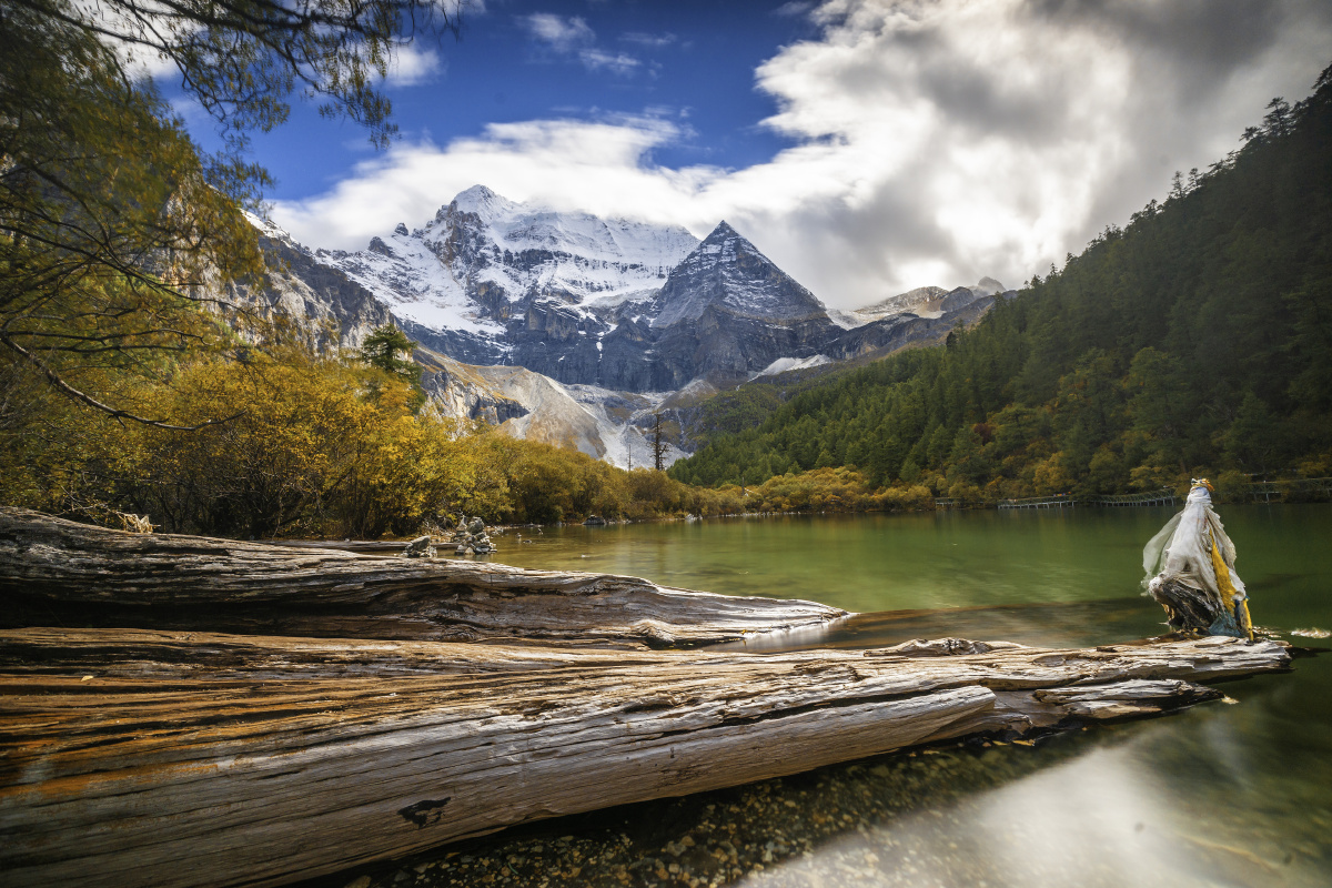 亚丁珍珠海秋色