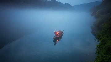 3792529
