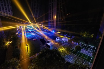 D75_9878