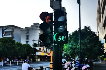 EC98CA83-F610-4FD2-A3E4-8146FFBC2D37/L0/001