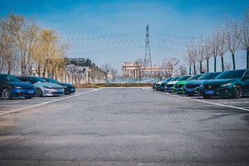 7F3276C8-0557-4C28-AAD5-7137C2291518/L0/001