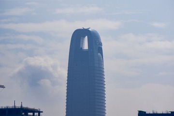 001