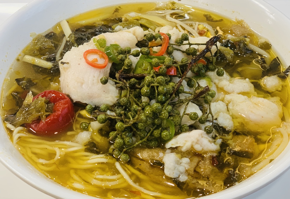 藤椒酸菜鱼面