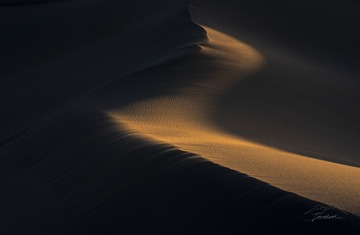 594623