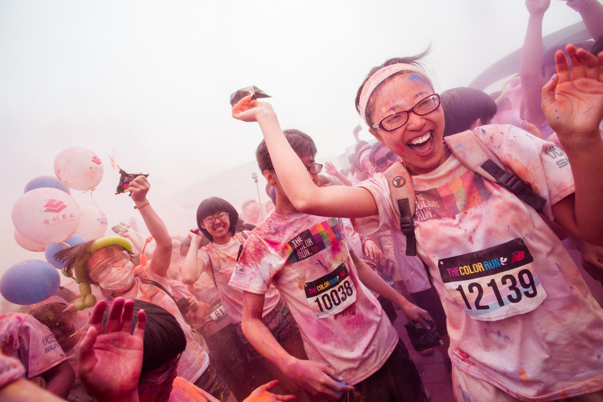 2014thecolorrun北京彩色跑最欢乐的5公里有我陪着你