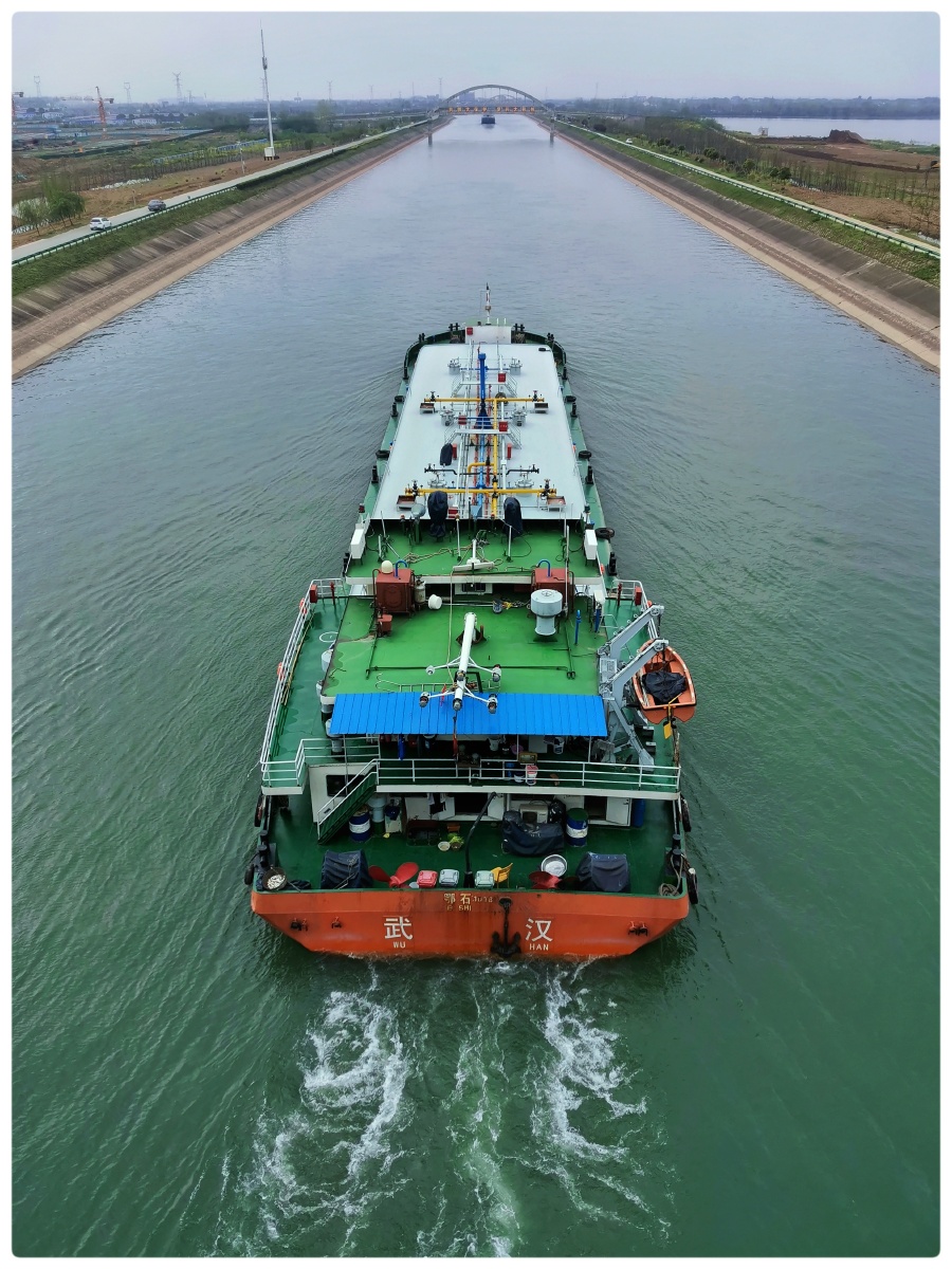 《当代中国最大人工运河》"江汉运河",位于湖北境内,是南水北调中线