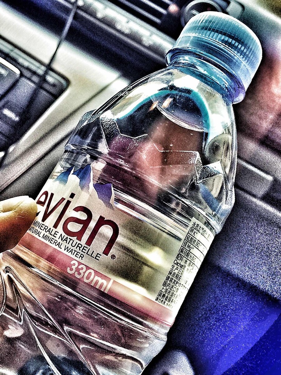 温碧泉8杯水补水的怎么样,保湿水怎么样