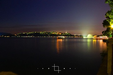 Lake Named West