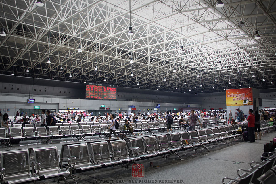 【TRAINS】八月的尾巴 初秋的湖南<一>
第一次在廣州東站乘搭長途列車。