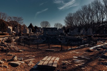 1051767