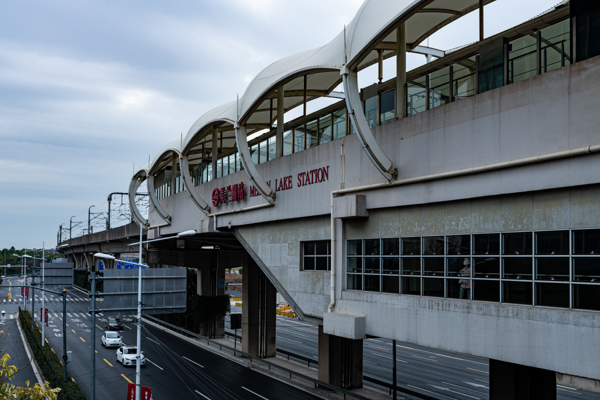 上海地铁7号线美兰湖地铁站轨道交通
