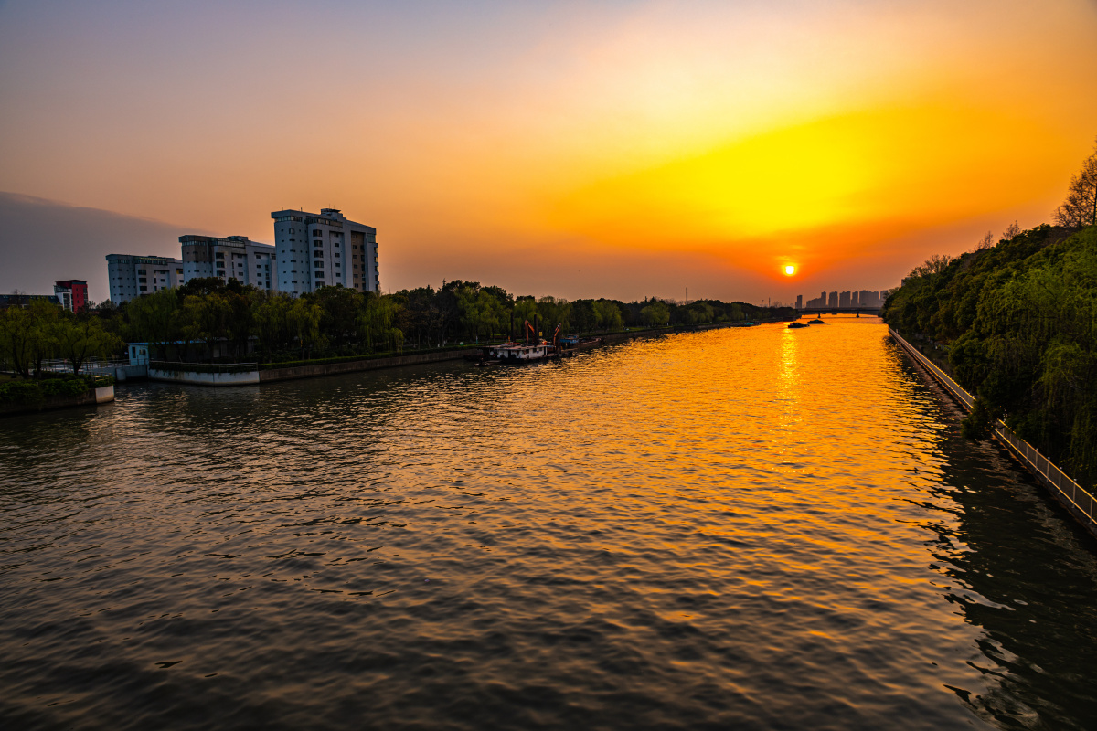 苏州河吴淞江安亭段黄昏夕阳晚霞落日吴淞揽胜