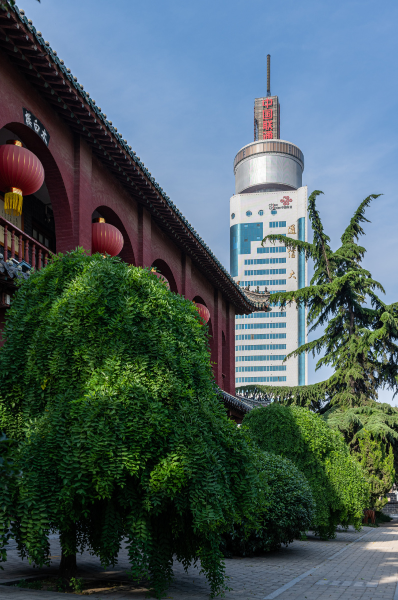 山东济宁地标济宁通讯大厦运河之都