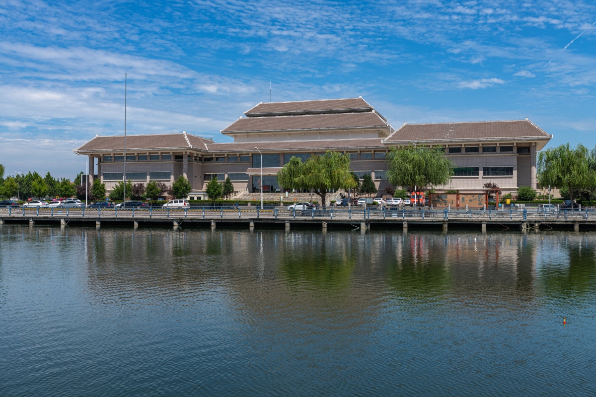 邹城博物馆山东省邹城市博物馆唐王湖公园