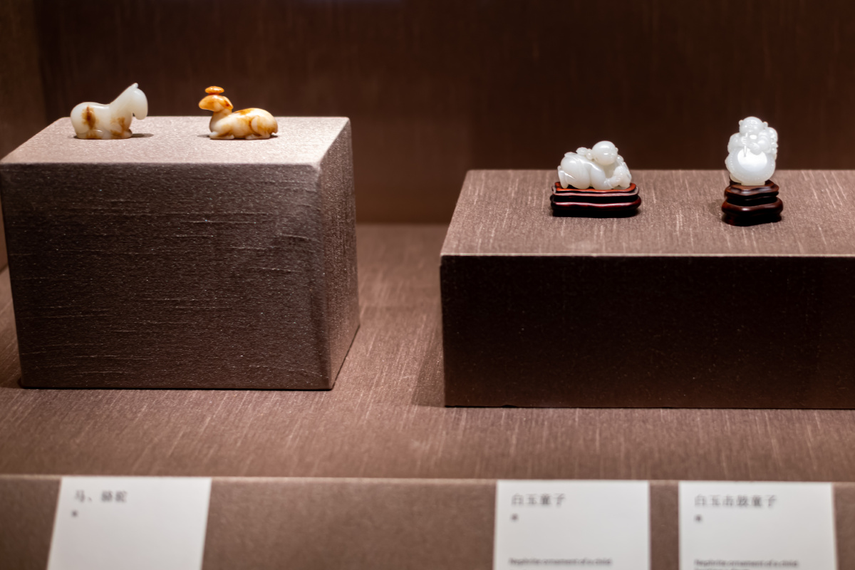 苏州博物馆玉器竹刻折扇藏品