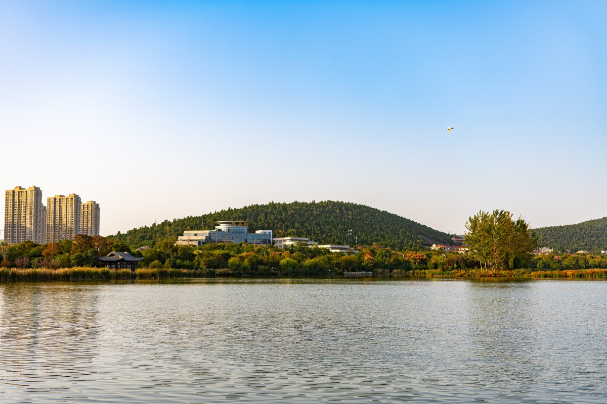徐州云龙湖风景区秋色湖山一览秋意渐浓
