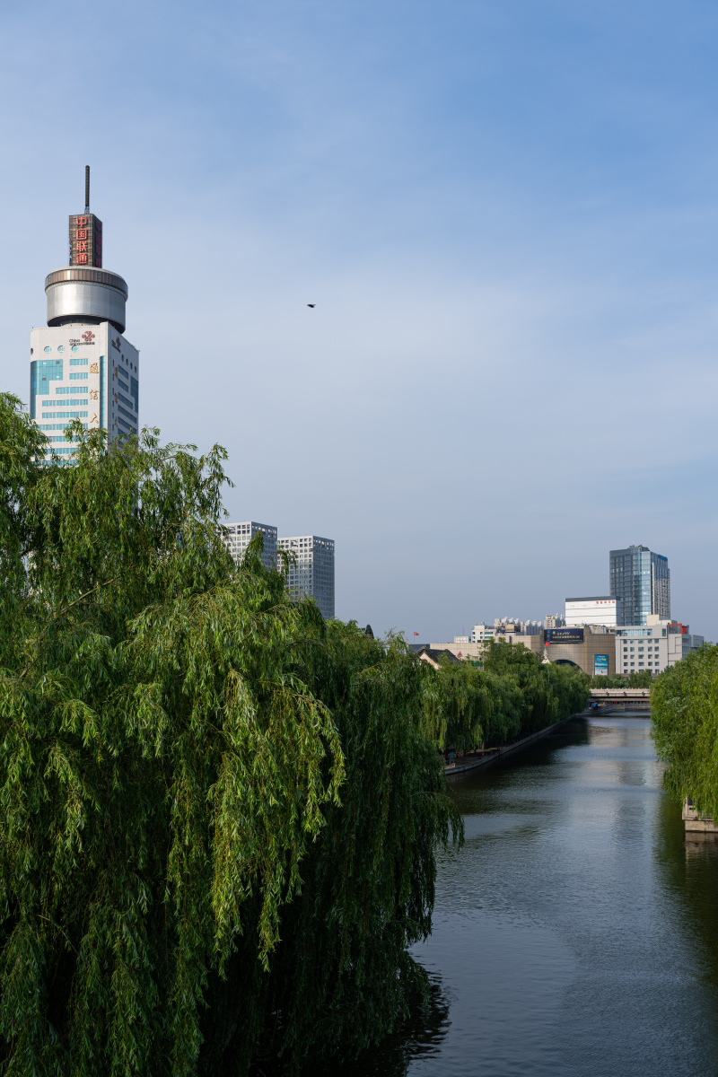 山东济宁地标济宁通讯大厦运河之都