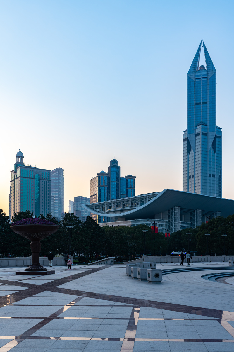 上海人民广场看上海大剧