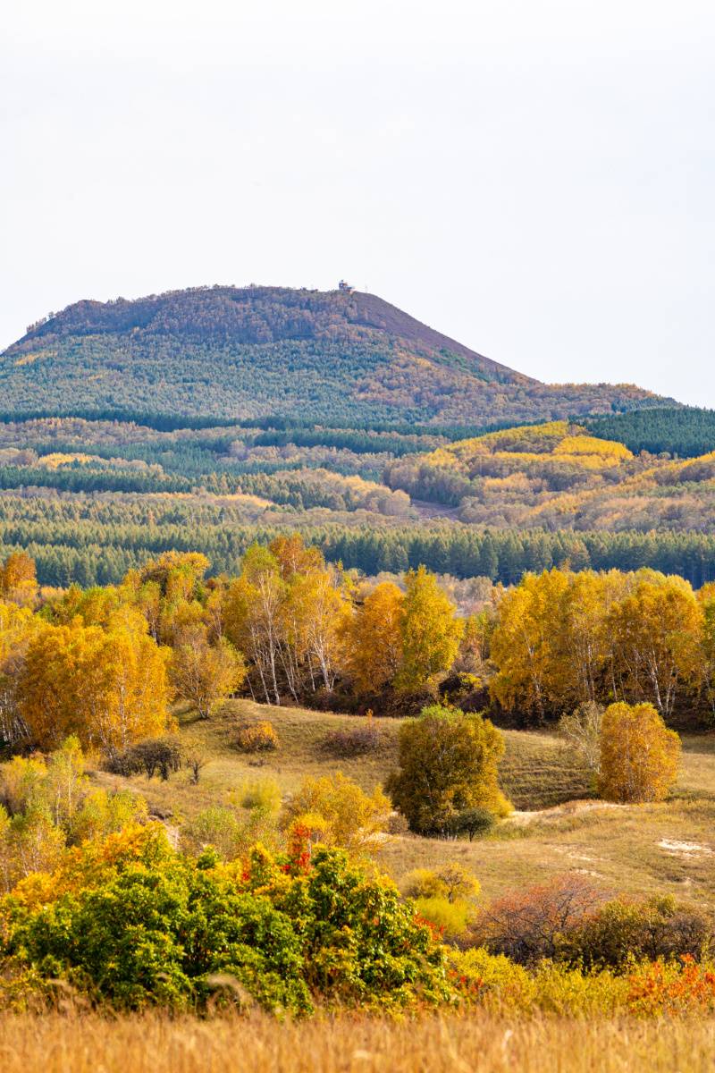 乌兰布统五彩山秋韵秋色自然风光