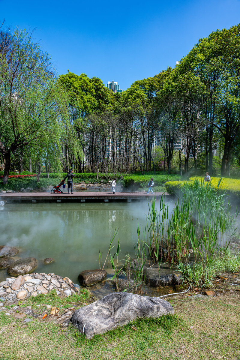 上海普陀苏州河梦清园环保主题公园春色