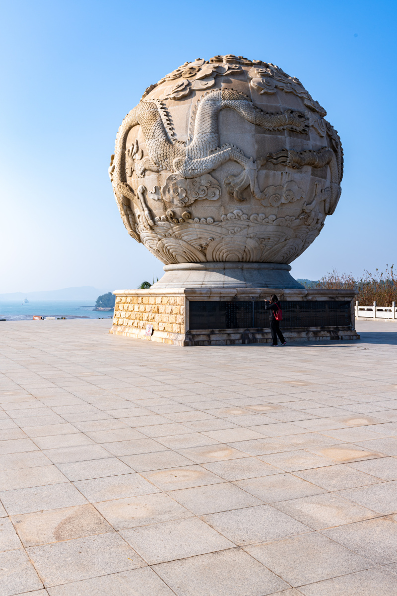 广西防城港西湾旅游区.边陲明珠雕塑