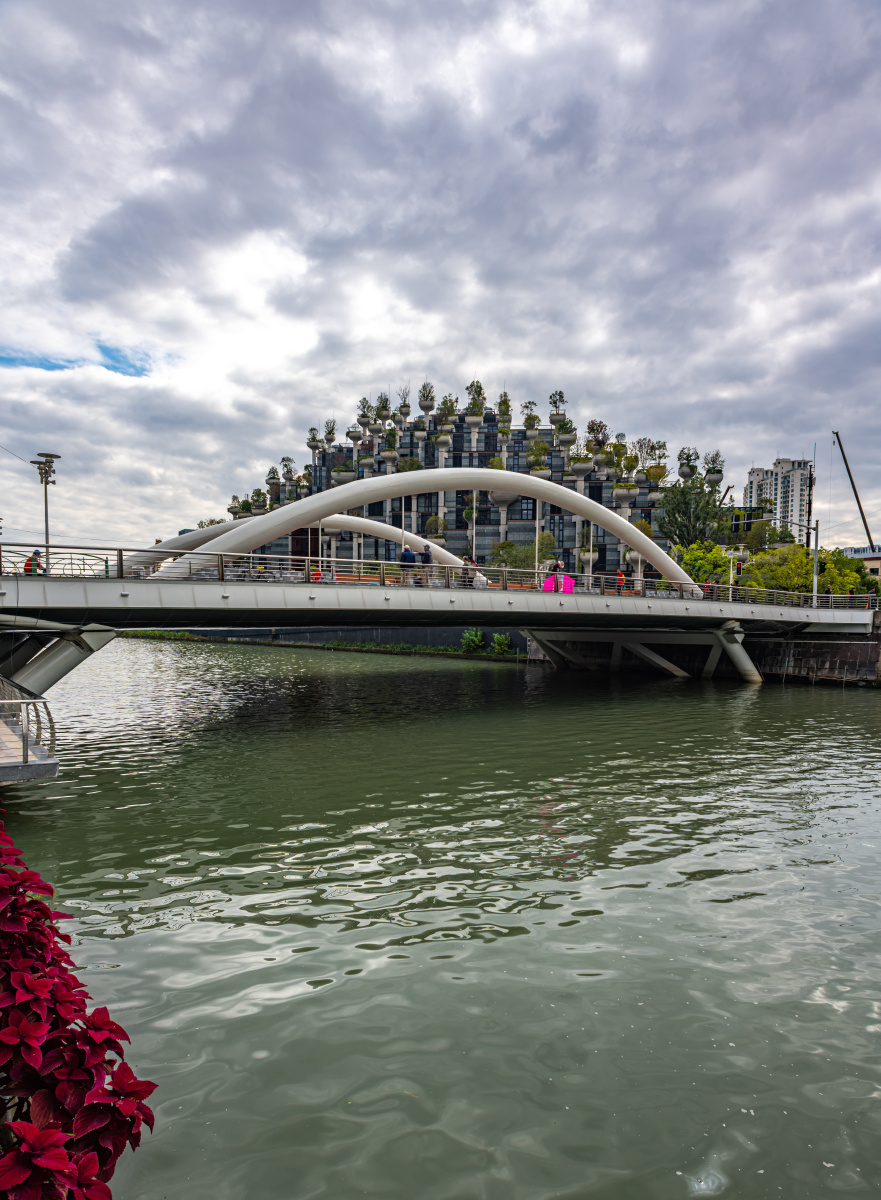 上海普陀苏州河风光