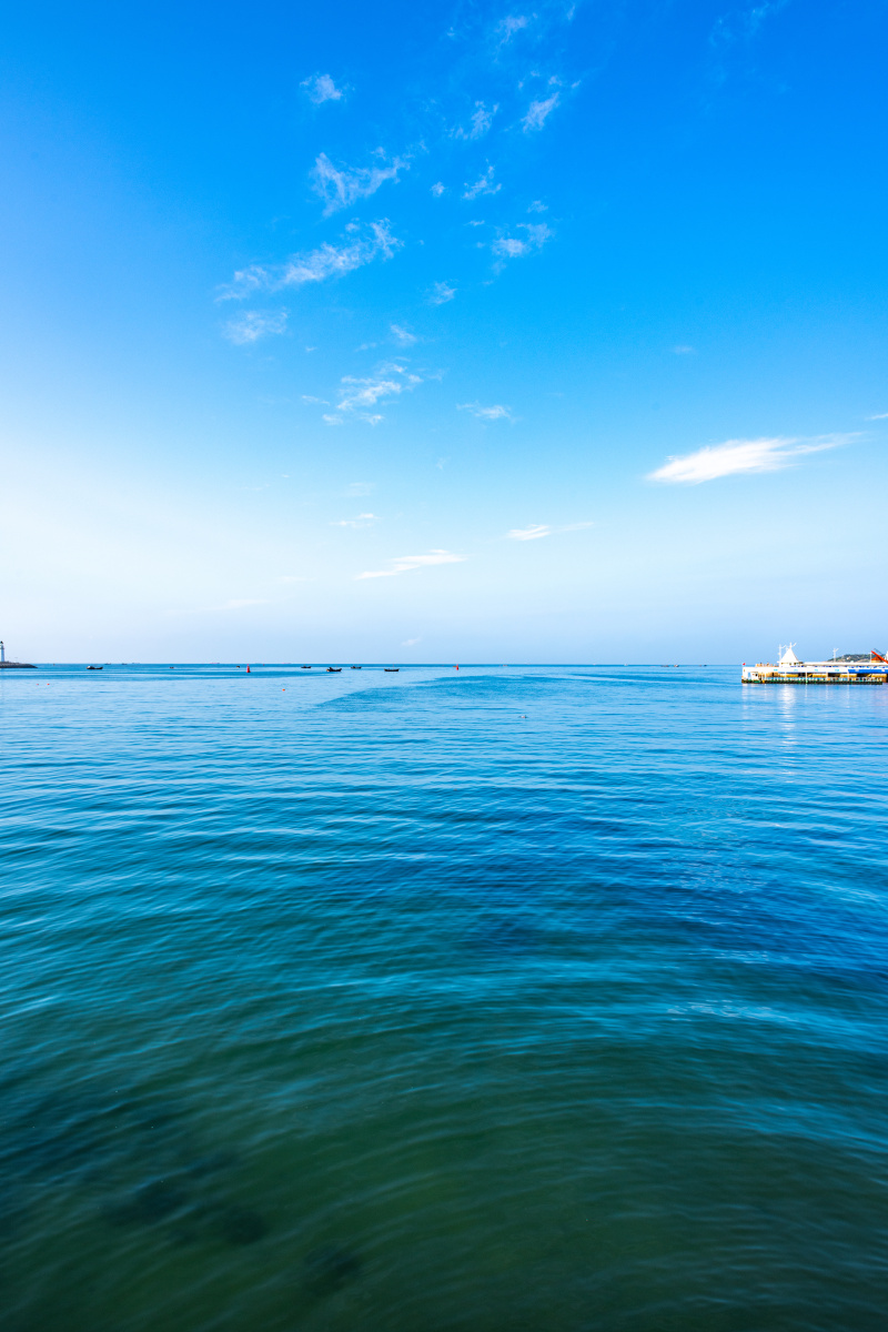 山东青岛五四广场海滨海岸城市建筑自然风光