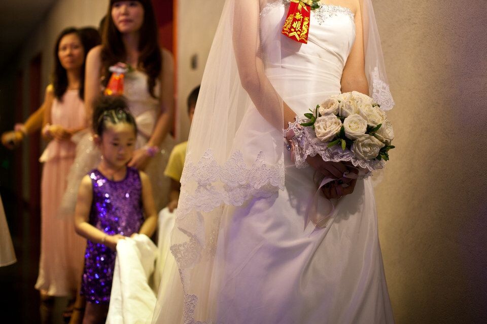 Are you girls waiting for this moment？<br />
昨天也算見證了場婚禮，最讓我覺得驚喜的是，新娘也是來自河南的那個信陽市