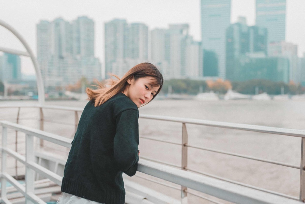 诚信肥宅空白君