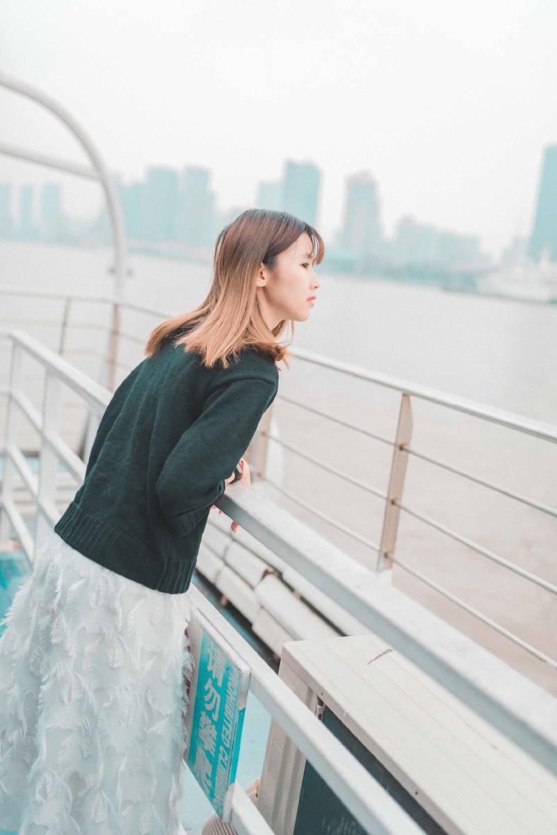 诚信肥宅空白君