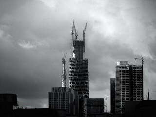 1018579