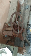 697280