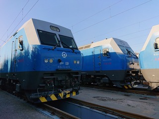 377186