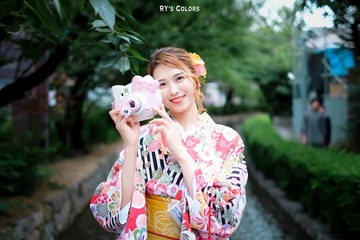 B11694D5-54CB-46F9-B1DE-0014AE53C7A9/L0/001