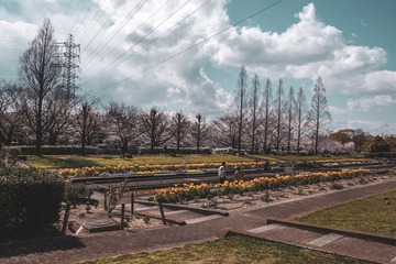 001