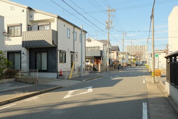 F511A08A-400D-452A-AD80-099025626170/L0/001