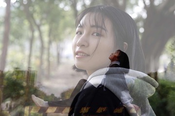 001