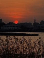 001