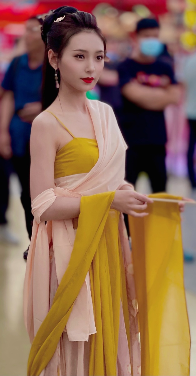 网红小姐姐千艺