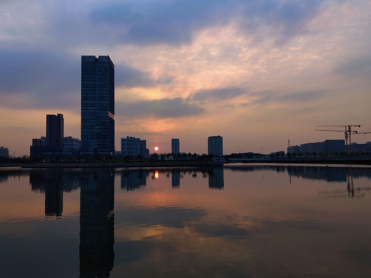 春申湖广场晚霞
