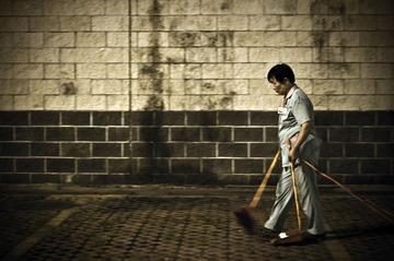 劳动人民万岁