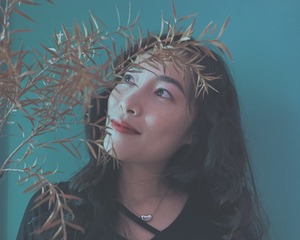 001